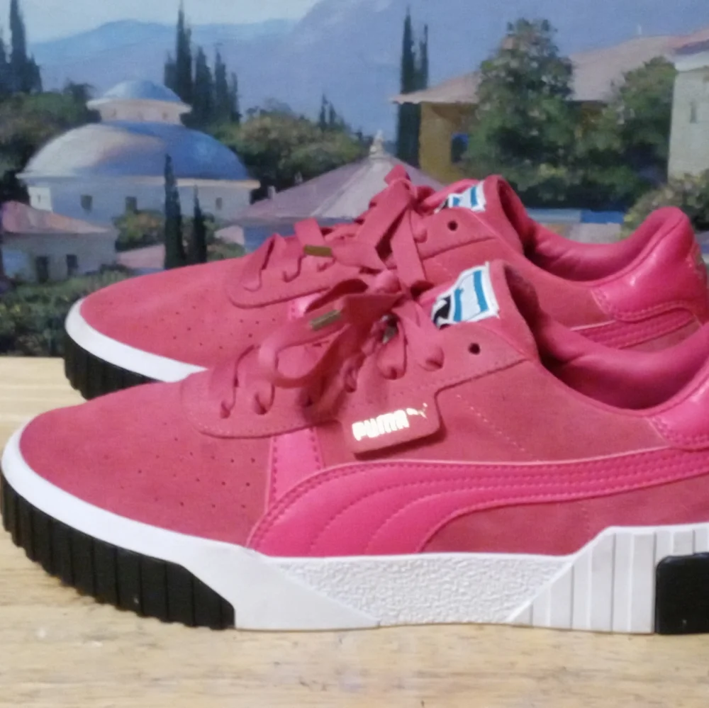 👟👟Puma Cali👩women 6.5,Bright Pink.💝 Get Your Feet In These Shoes.👟🎒 - Picture 13 of 16